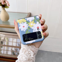 Load image into Gallery viewer, Plaid Flower Phone Case For Samsung Galaxy Flip5 Flip4 Flip3
