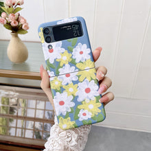 Load image into Gallery viewer, Plaid Flower Phone Case For Samsung Galaxy Flip5 Flip4 Flip3
