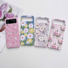 Load image into Gallery viewer, Plaid Flower Phone Case For Samsung Galaxy Flip5 Flip4 Flip3
